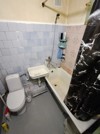 Купить квартиру на улице Комарова в Улан-Удэ. Вариант № 8445724, 9, площадь -  квм, цена 4000000 рублей