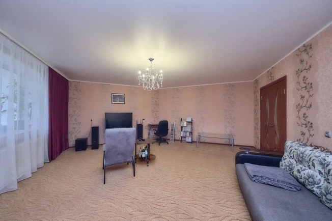 Купить двухкомнатную квартиру в районе Железнодорожный в Рязани. Вариант № 8854502, 1, площадь -  квм, цена 8200000 рублей