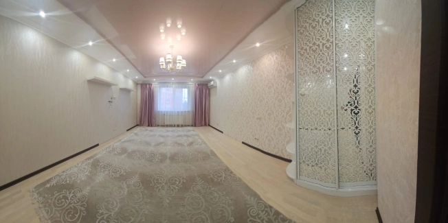 Купить трехкомнатную квартиру на улице Профсоюзная в Москве. Вариант № 10608856, 7, площадь -  квм, цена 22000000 рублей