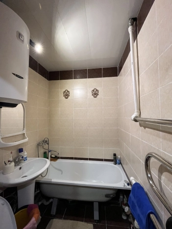 Купить двухкомнатную квартиру на улице Димитрова в Улан-Удэ. Вариант № 5922214, 14, площадь -  квм, цена 6650000 рублей