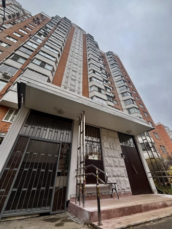 Купить квартиру в Москве. Вариант № 8983101, 26, площадь - квм, цена 20500000 рублей