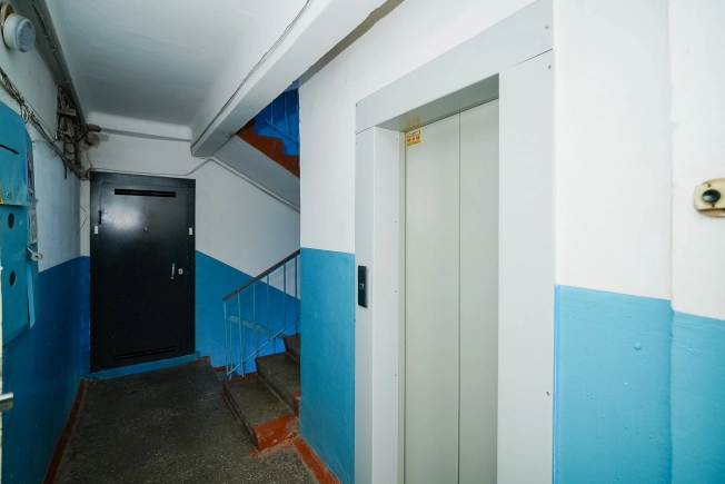 Купить трехкомнатную квартиру в Омске. Вариант № 8099248, 15, площадь -  квм, цена 6500000 рублей