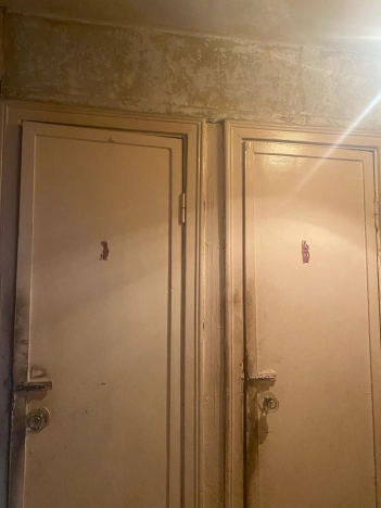 Купить трехкомнатную квартиру на улице Первомайская в Новосибирске. Вариант № 38069, 6, площадь -  квм, цена 4100000 рублей