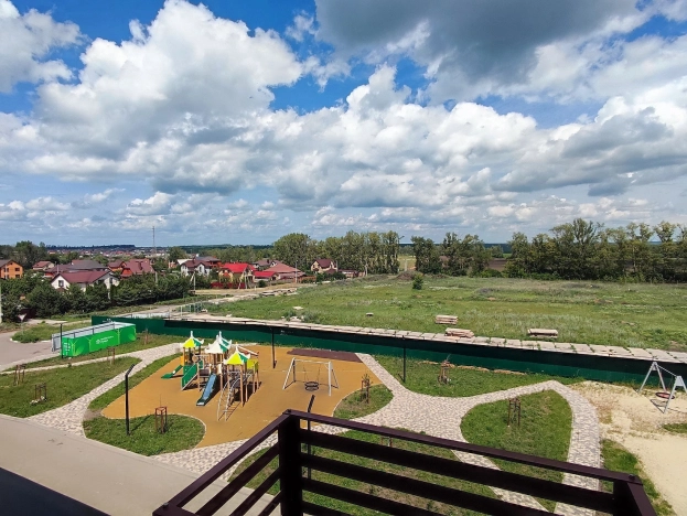 Купить однокомнатную квартиру на улице Дорошенко в Белгородской области. Вариант № 54997, 10, площадь -  квм, цена 3750000 рублей