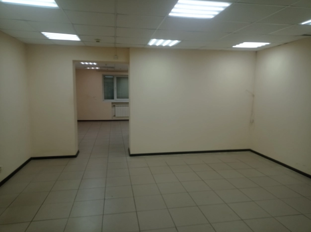 Снять коммерческую недвижимость в Владимире. Вариант № 10053885, 4, площадь -  квм, цена 60000 рублей