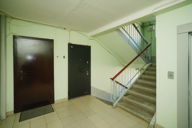 Купить однокомнатную квартиру в Омске. Вариант № 44682, 21, площадь -  квм, цена 4950000 рублей