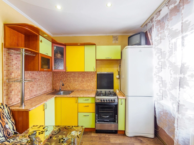 Купить квартиру на улице 22 Апреля в Омске. Вариант № 25811, 6, площадь -  квм, цена 5200000 рублей