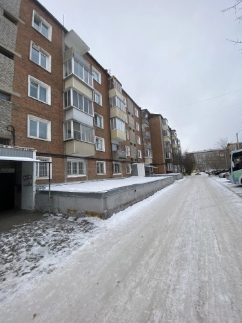 Купить квартиру на улице Комарова в Улан-Удэ. Вариант № 9729705, 0, площадь -  квм, цена 6400000 рублей