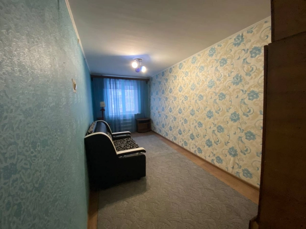 Купить трехкомнатную квартиру на улице Ильи Мухачева в Бийске. Вариант № 21678, 5, площадь -  квм, цена 4990000 рублей