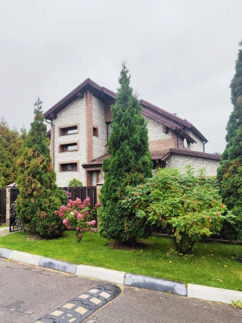 Купить дом в Москве. Вариант № 932573, 2, площадь - квм, цена 28000000 рублей