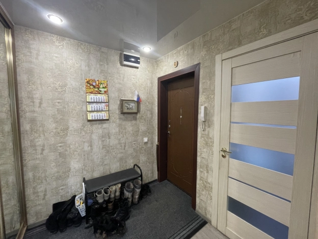 Купить двухкомнатную квартиру в Микрорайоне 15-й, Ангарск в Ангарске. Вариант № 33528, 21, площадь -  квм, цена 3799000 рублей