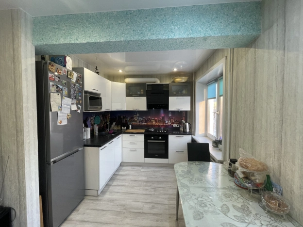 Купить двухкомнатную квартиру в Микрорайоне 15-й, Ангарск в Ангарске. Вариант № 33528, 0, площадь -  квм, цена 3799000 рублей