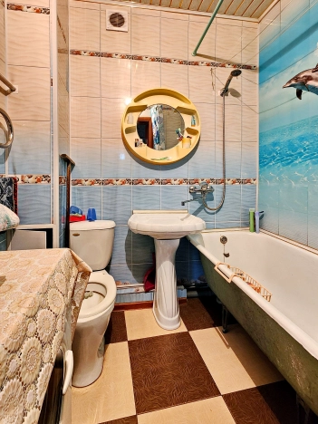 Купить квартиру на улице Островского в Кызыле. Вариант № 14617, 8, площадь - квм, цена 6150000 рублей