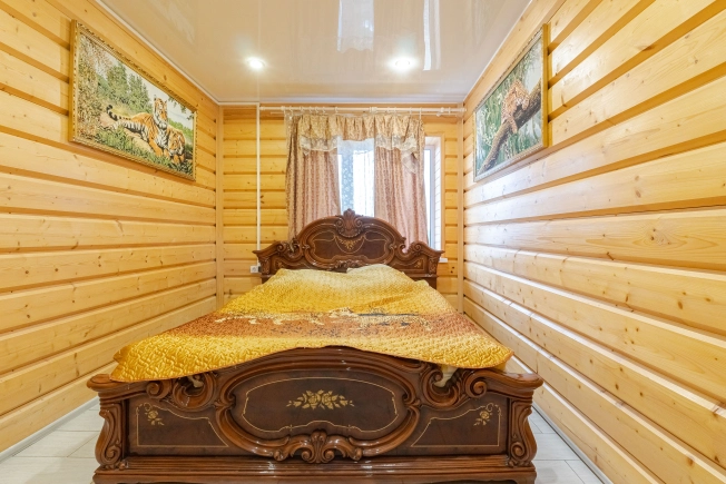 Купить дом в Санкт-Петербурге. Вариант № 9538, 28, площадь -  квм, цена 29990000 рублей