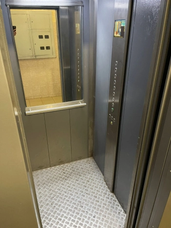 Купить квартиру в Москве. Вариант № 9882777, 15, площадь -  квм, цена 18100000 рублей