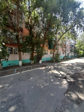 Купить двухкомнатную квартиру в Микрорайоне 2-й, Элиста в Элисте. Вариант № 60894, 3, площадь -  квм, цена 3600000 рублей