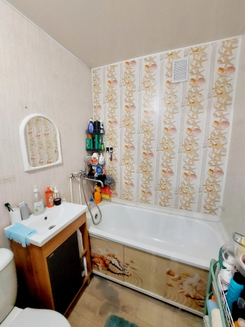 Купить однокомнатную квартиру в Октябрьском. Вариант № 43491, 12, площадь -  квм, цена 2170000 рублей