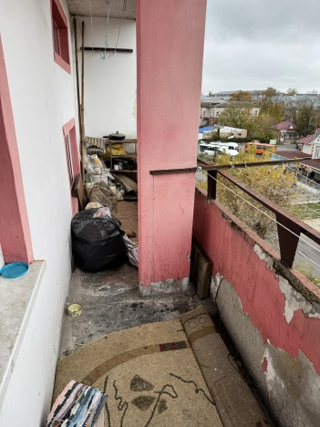 Купить трехкомнатную квартиру в Лакинске. Вариант № 336567, 6, площадь -  квм, цена 3300000 рублей