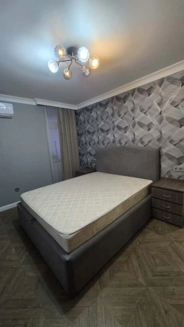 Купить трехкомнатную квартиру в Ростовской области. Вариант № 5922387, 12, площадь -  квм, цена 14900000 рублей