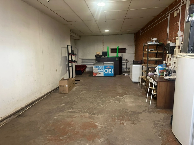 Купить торговые помещения в Калачинске. Вариант № 3271810, 2, площадь -  квм, цена 5500000 рублей