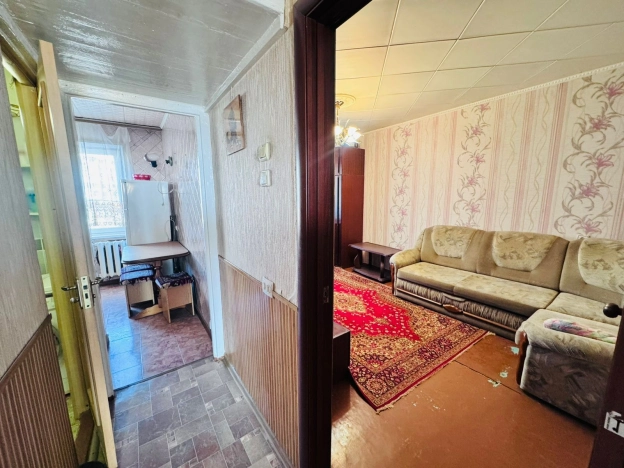 Купить трехкомнатную квартиру в Керчи. Вариант № 25471, 10, площадь - квм, цена 5600000 рублей