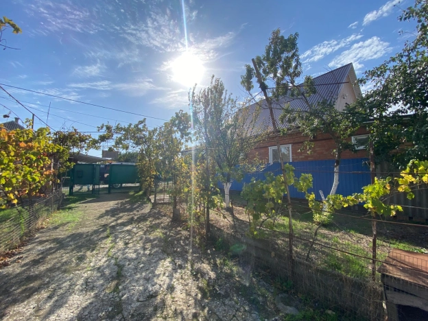 Купить дом в Краснодарском крае. Вариант № 9865555, 0, площадь -  квм, цена 4090000 рублей