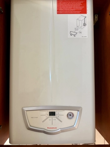 Снять квартиру в Калининграде. Вариант № 10232791, 5, площадь -  квм, цена 32000 рублей