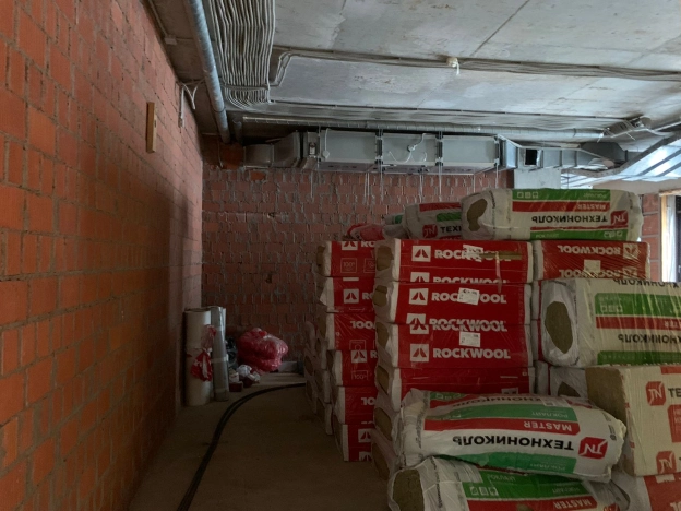 Купить трехкомнатную квартиру у метро Пятницкое шоссе в Химках. Вариант № 4769, 4, площадь -  квм, цена 28000000 рублей