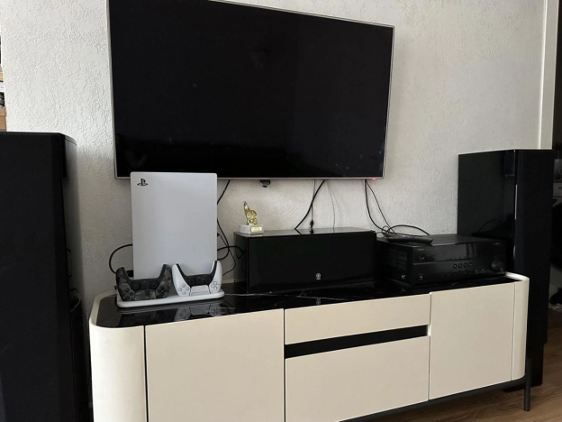 Купить квартиру в Москве. Вариант № 10022169, 4, площадь -  квм, цена 55000000 рублей