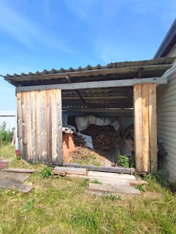 Купить дом на улице Набережная в Тюменской области. Вариант № 56332, 37, площадь -  квм, цена 3200000 рублей