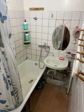 Купить квартиру в Москве. Вариант № 9882777, 9, площадь -  квм, цена 18100000 рублей