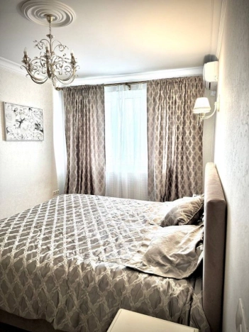 Купить квартиру в Москве. Вариант № 9971049, 26, площадь -  квм, цена 46900000 рублей