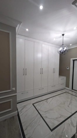 Купить трехкомнатную квартиру на улице Соловьиная в Красногорске. Вариант № 8223330, 10, площадь -  квм, цена 28000000 рублей