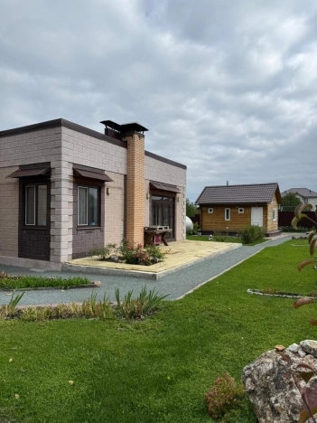 Купить дом в районе Заельцовский в Новосибирске. Вариант № 4131512, 0, площадь -  квм, цена 17900000 рублей