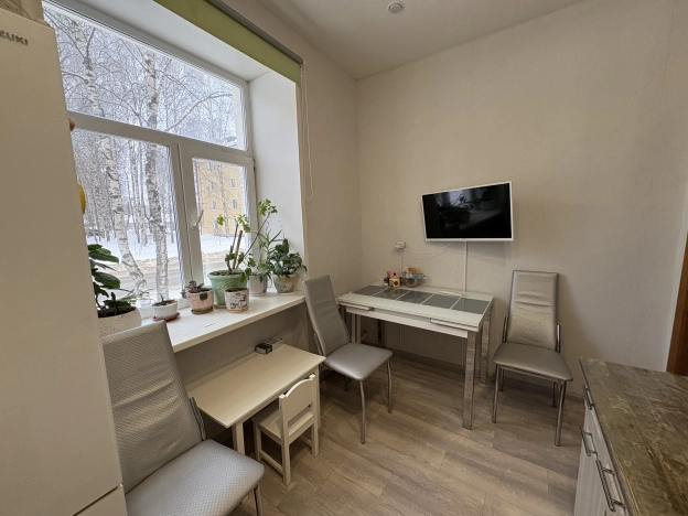 Купить двухкомнатную квартиру в Сыктывкаре. Вариант № 22317, 5, площадь -  квм, цена 4000000 рублей