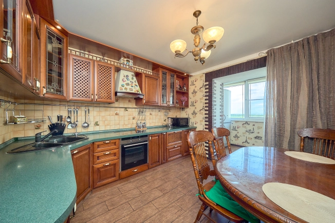 Купить двухкомнатную квартиру в Рязанской области. Вариант № 2527441, 7, площадь -  квм, цена 8500000 рублей