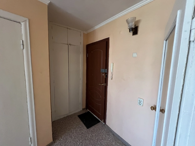 Купить однокомнатную квартиру в Ростовской области. Вариант № 52123, 7, площадь -  квм, цена 4000000 рублей