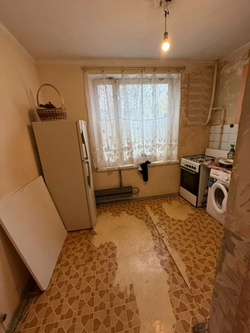 Купить комнату в Москве. Вариант № 8223641, 4, площадь -  квм, цена 3800000 рублей