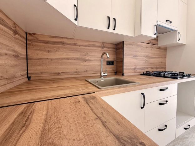 Купить однокомнатную квартиру в Калужской области. Вариант № 6211658, 0, площадь -  квм, цена 4399999 рублей