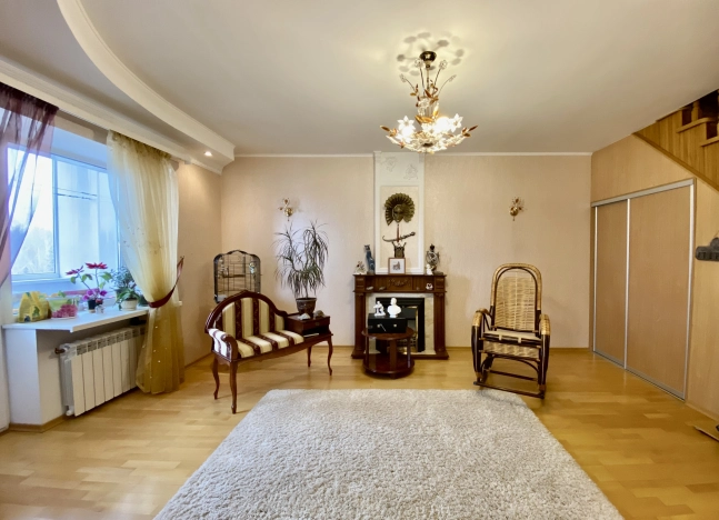 Купить многокомнатную квартиру в Республике Башкортостан. Вариант № 6281, 2, площадь -  квм, цена 10100000 рублей