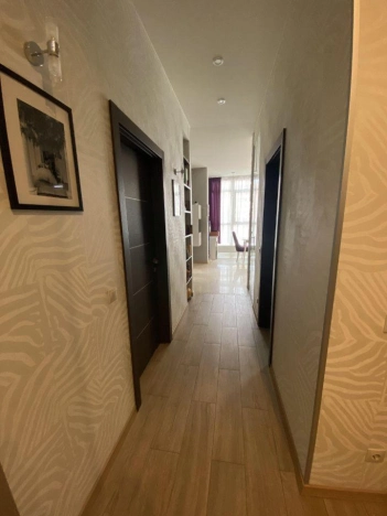 Купить двухкомнатную квартиру на улице Ленинский проспект в Москве. Вариант № 9827585, 10, площадь -  квм, цена 16300000 рублей