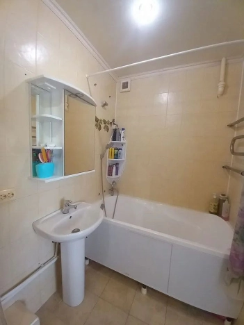 Купить двухкомнатную квартиру в Ростовской области. Вариант № 8990595, 4, площадь -  квм, цена 6999999 рублей