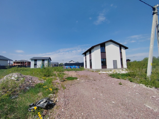 Купить дом в Санкт-Петербурге. Вариант № 1783774, 15, площадь -  квм, цена 10500000 рублей