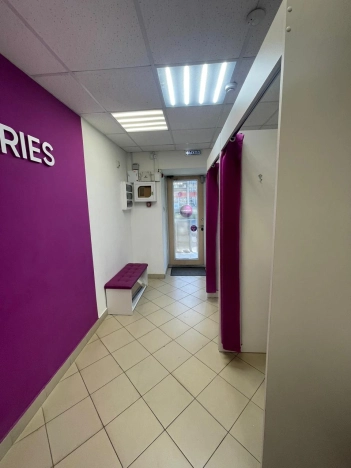 Купить коммерческую недвижимость в Стерлитамаке. Вариант № 15444, 8, площадь -  квм, цена 9000000 рублей