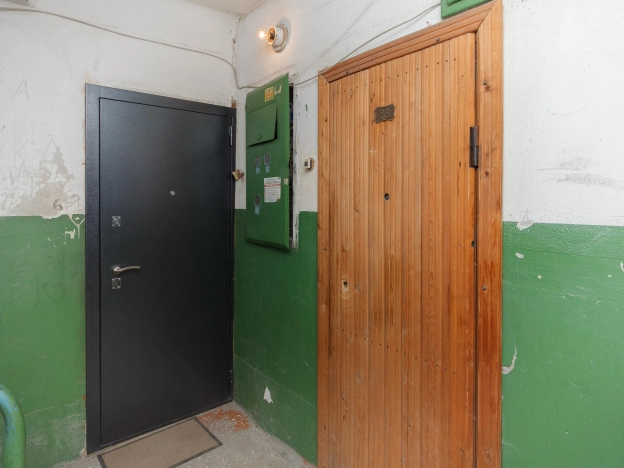 Купить однокомнатную квартиру в районе Советский в Новосибирске. Вариант № 29318, 23, площадь -  квм, цена 2700000 рублей