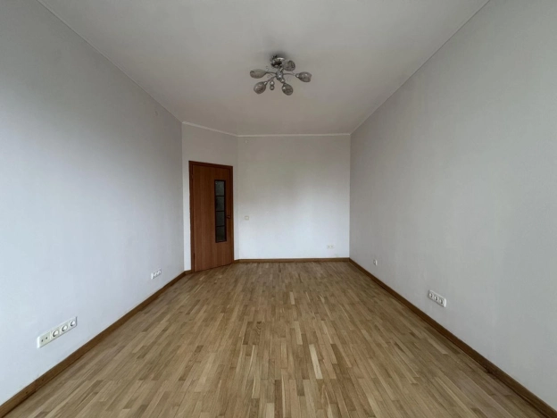 Купить однокомнатную квартиру в Санкт-Петербурге. Вариант № 9465788, 11, площадь -  квм, цена 8500000 рублей