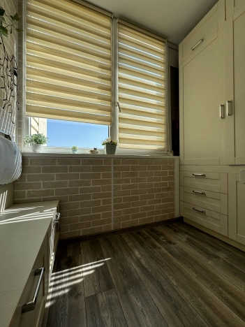 Купить двухкомнатную квартиру на улице Ангарская в Волгограде. Вариант № 12174, 10, площадь -  квм, цена 5500000 рублей