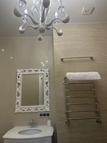 Купить трехкомнатную квартиру на улице Кирова в Химках. Вариант № 1202556, 2, площадь -  квм, цена 35250000 рублей