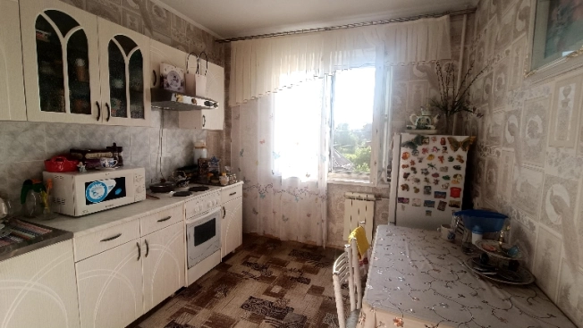 Купить квартиру в Кемерове. Вариант № 3414526, 8, площадь -  квм, цена 3650000 рублей