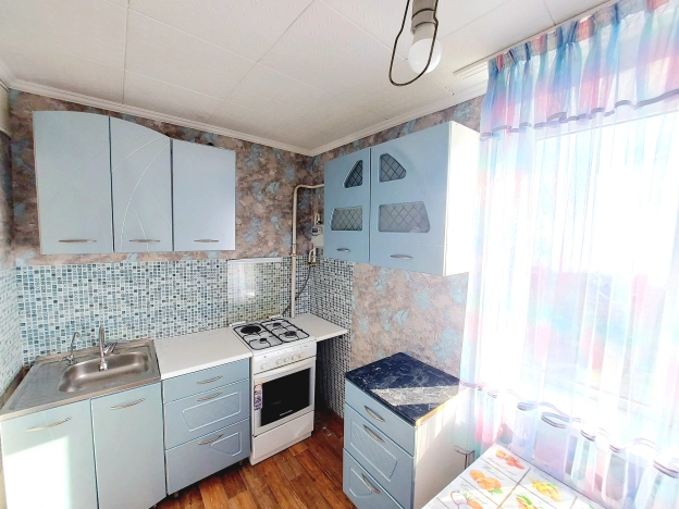 Купить квартиру в Керчи. Вариант № 10183596, 0, площадь -  квм, цена 4000000 рублей